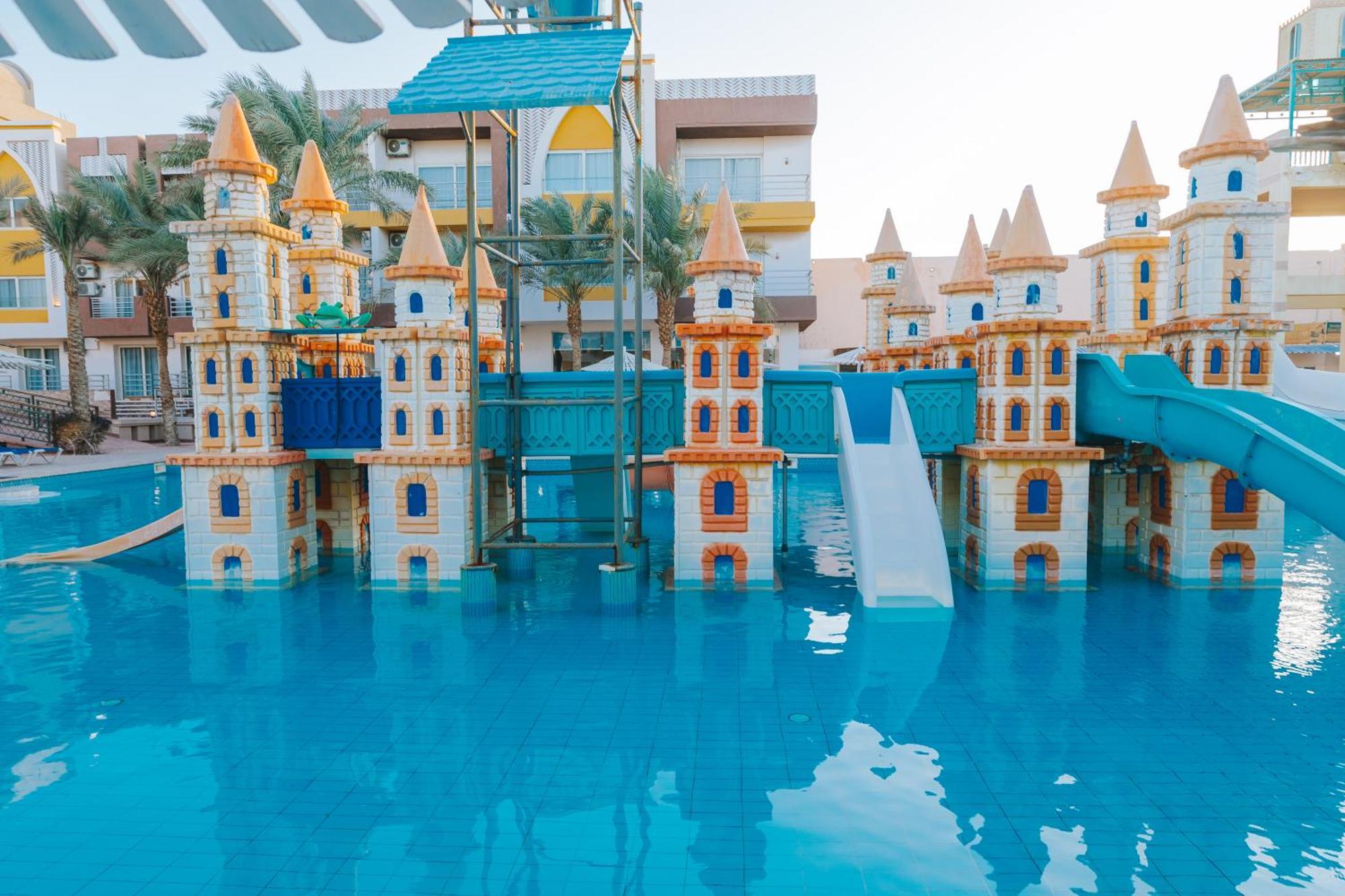 Mirage Bay Resort & Aqua Park Hurghada Exterior foto